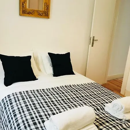 4 Bedroom - Rua Dos Douradores * Lisbon