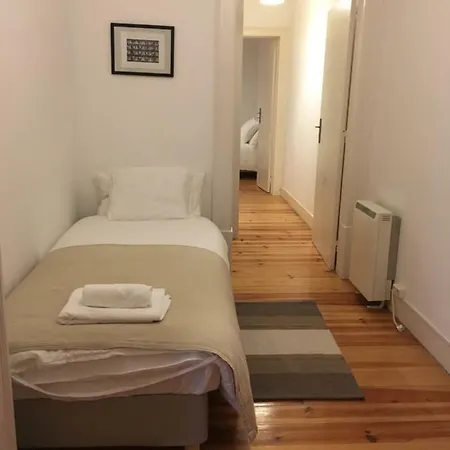 4 Bedroom - Rua Dos Douradores *