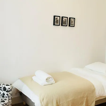 4 Bedroom - Rua Dos Douradores Апартаменты *