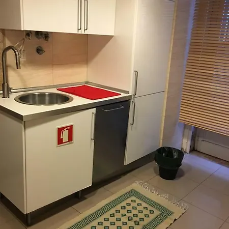 4 Bedroom - Rua Dos Douradores Апартаменты Лиссабон