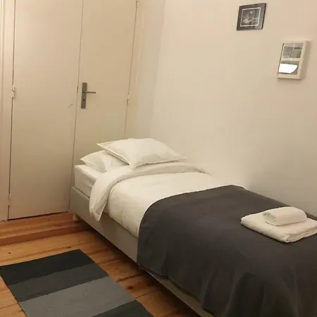 4 Bedroom - Rua Dos Douradores Лиссабон